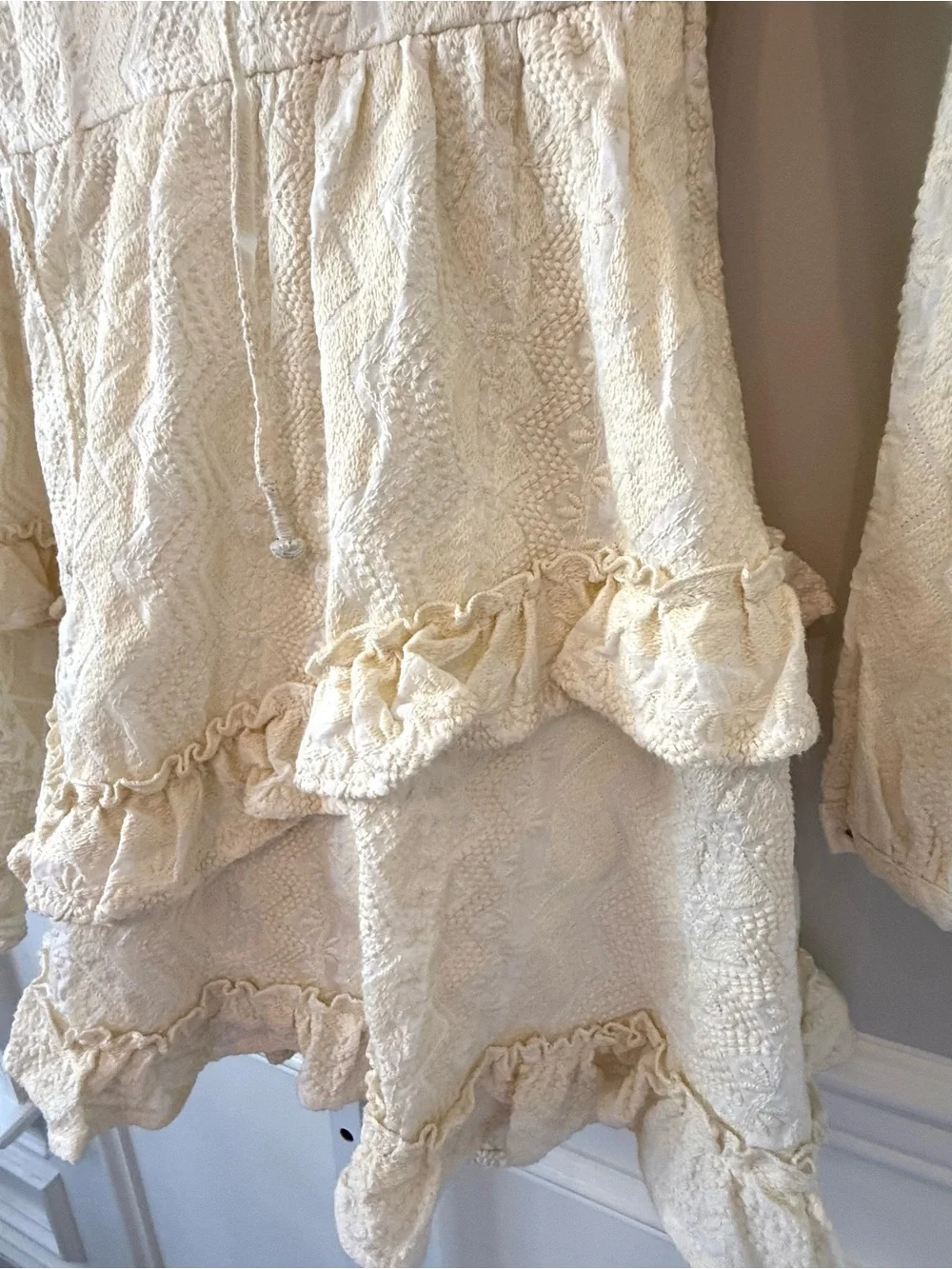 Tularosa Cream Crochet Mini Dress Ruffle Boho Long Sleeve Lace Size S